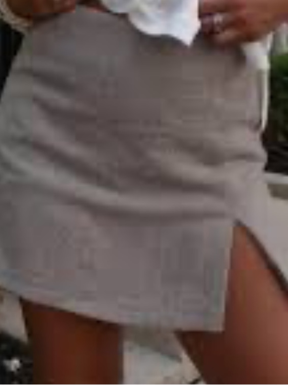 VESTIQUE WOOL SKORT- size medium NWOT